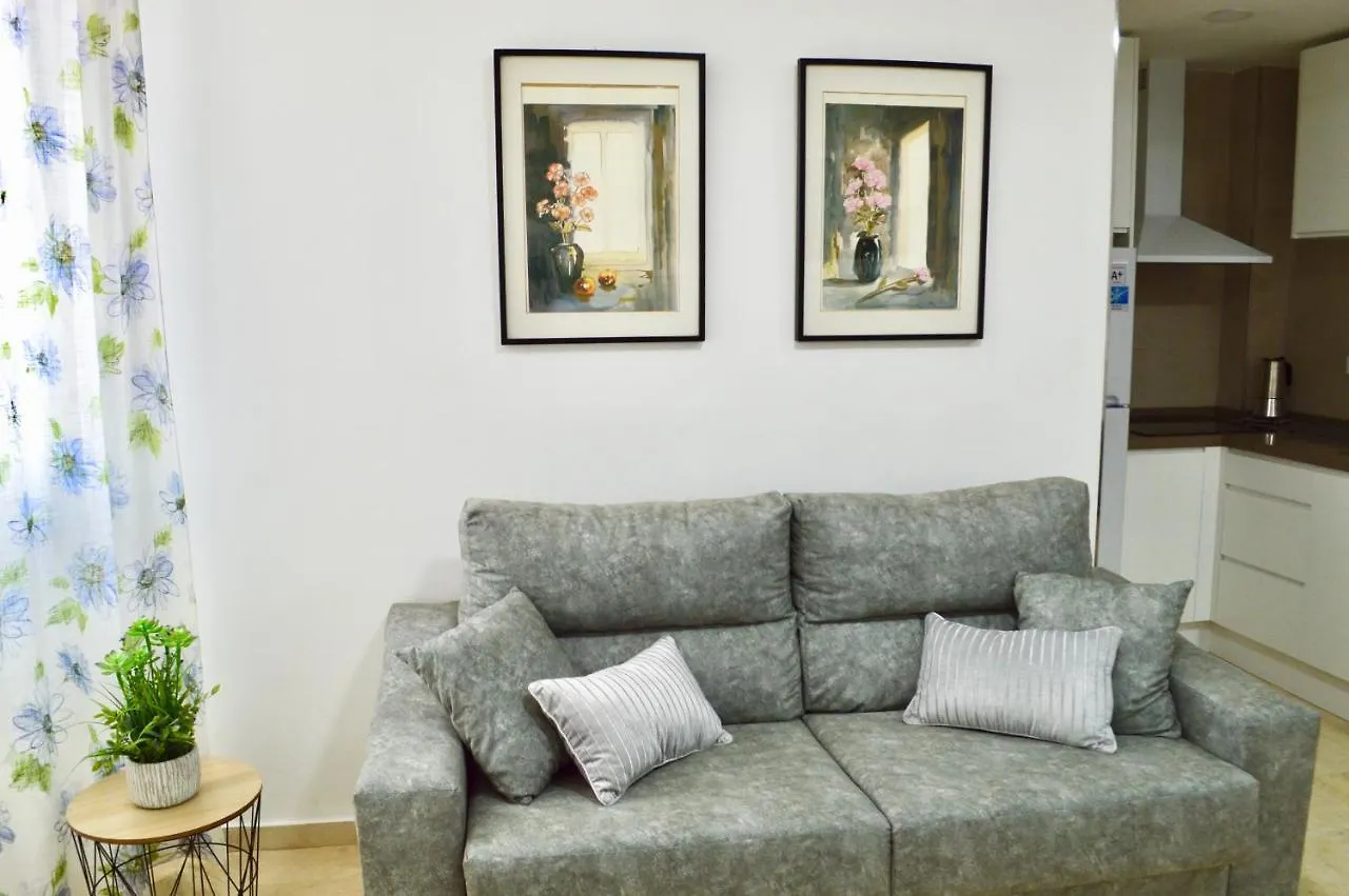 Apartamento Adriana. Centrico, A 50M De La Playa. Fuengirola Apartment